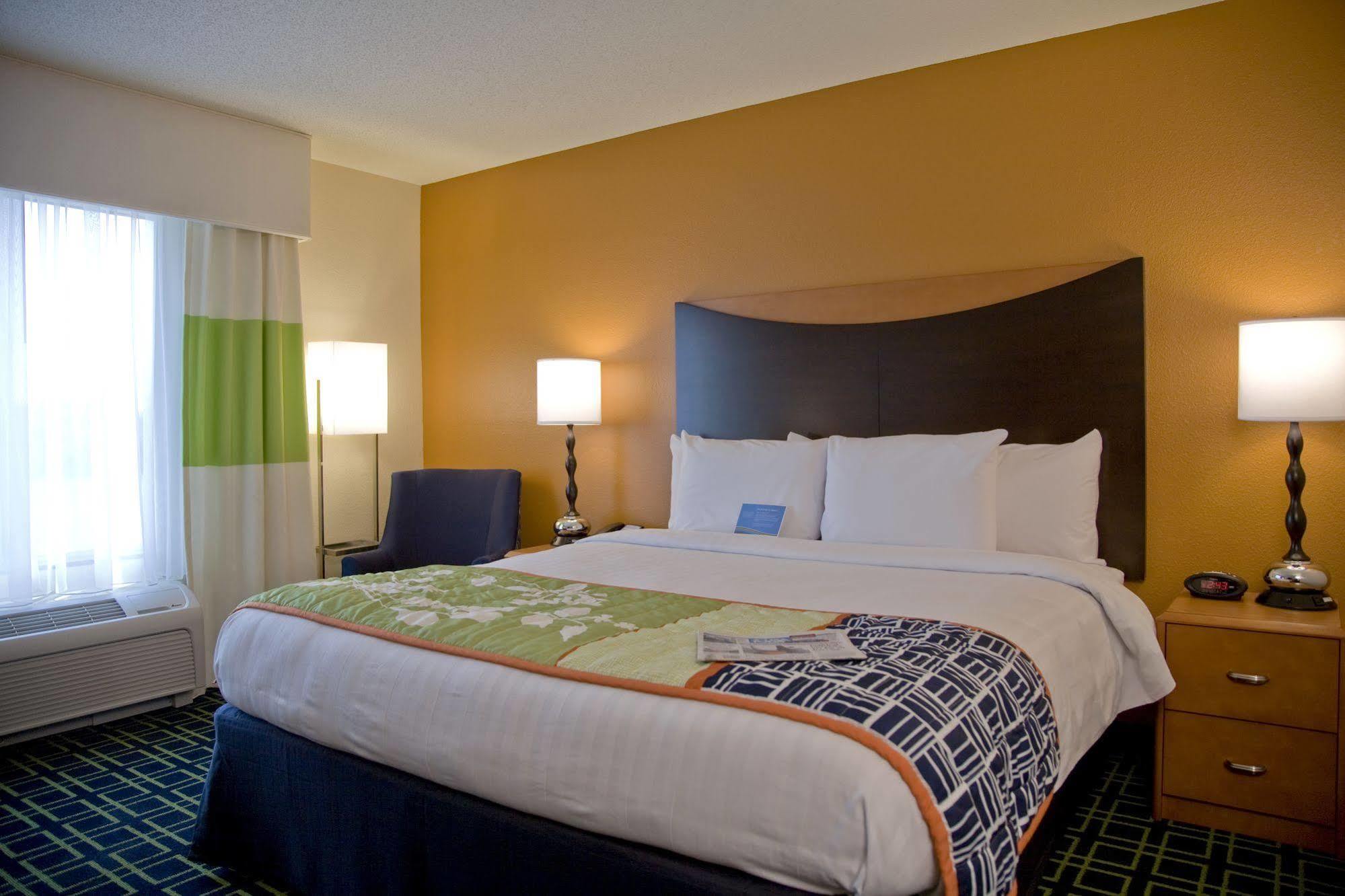 Fairfield Inn And Suites By Marriott Montgomery Eastchase מראה חיצוני תמונה