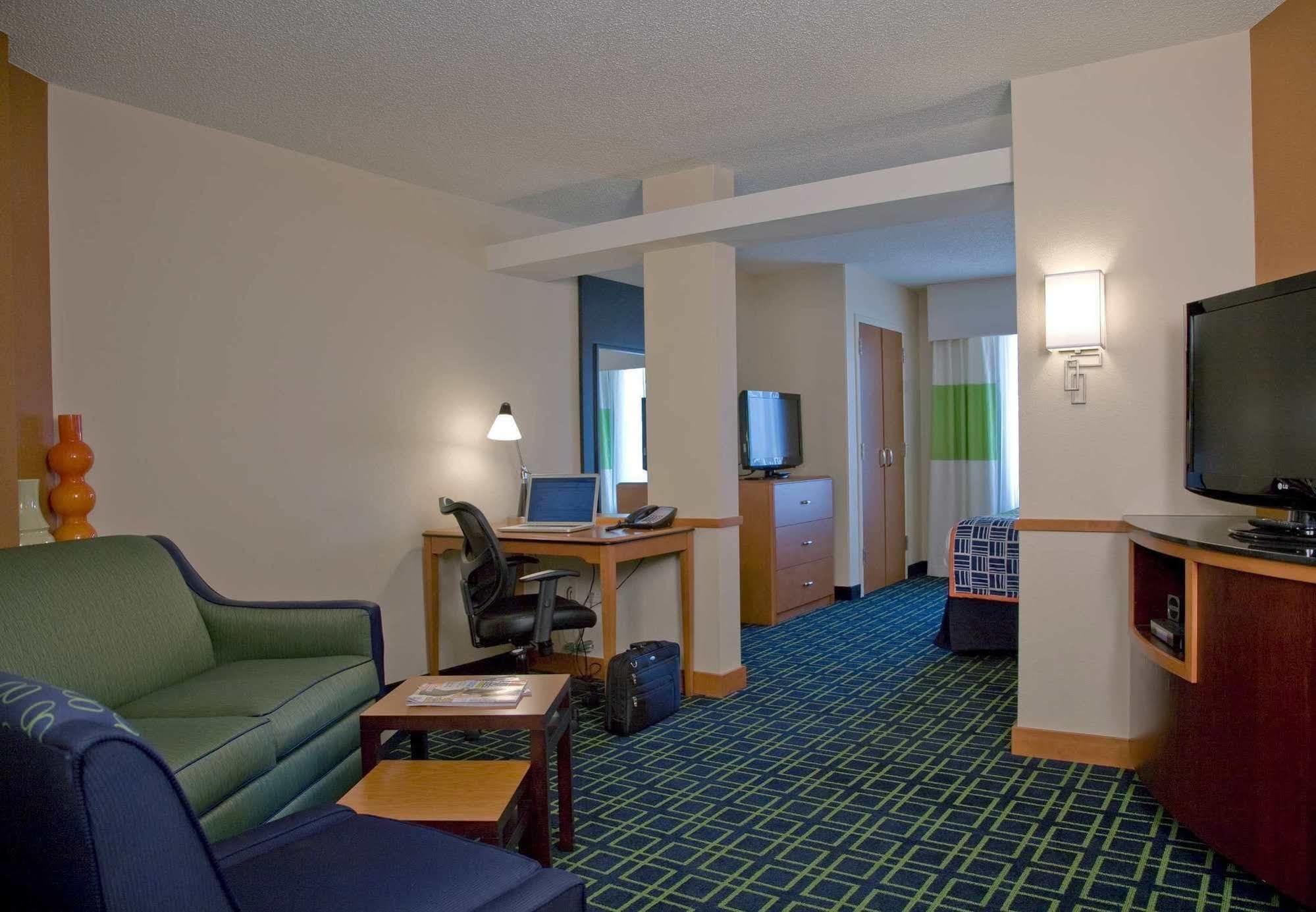 Fairfield Inn And Suites By Marriott Montgomery Eastchase מראה חיצוני תמונה