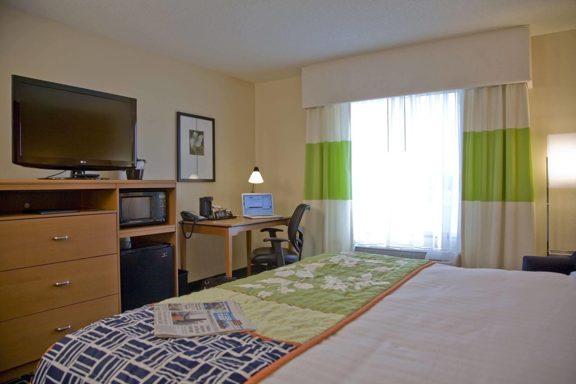 Fairfield Inn And Suites By Marriott Montgomery Eastchase מראה חיצוני תמונה